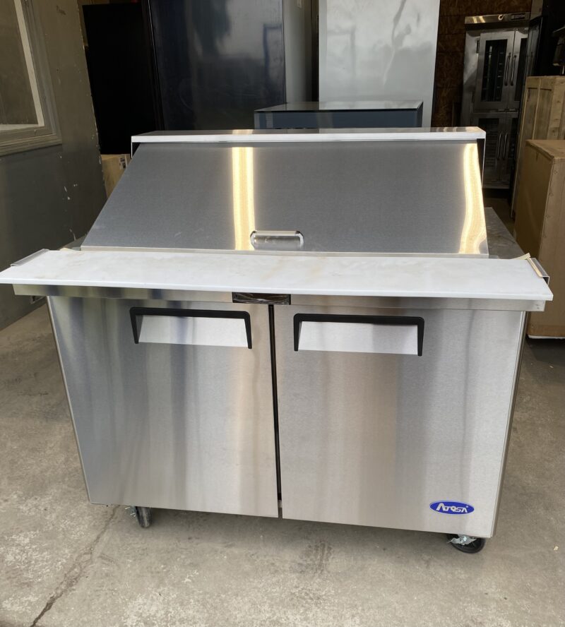 Full view of sandwich preparation table double door cooler lid closed