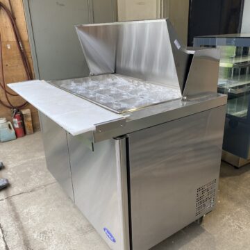 Right side view of sandwich preparation table cooler with lid open