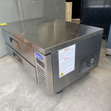 Right side view stainless steel double drawer chef base refrigerated