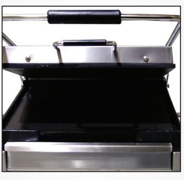 SS panini grill open front