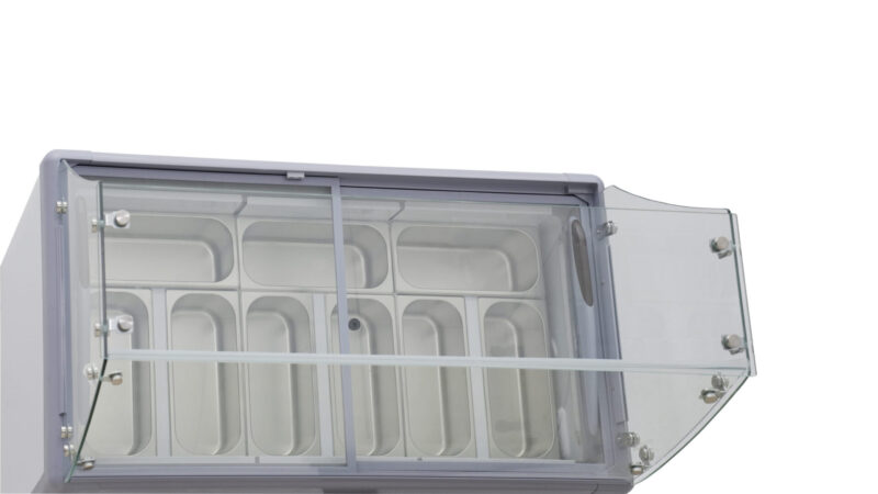 nine pan gelato dipping cabinet with flat sneeze guard inside scaled